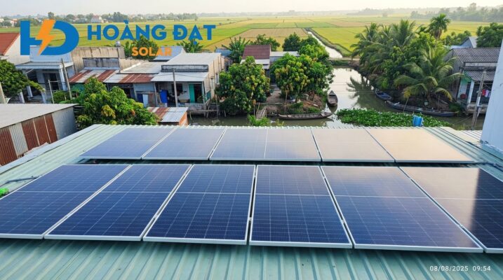 Lắp Điện Mặt Trời Sử Dụng Pin Jinko 615W