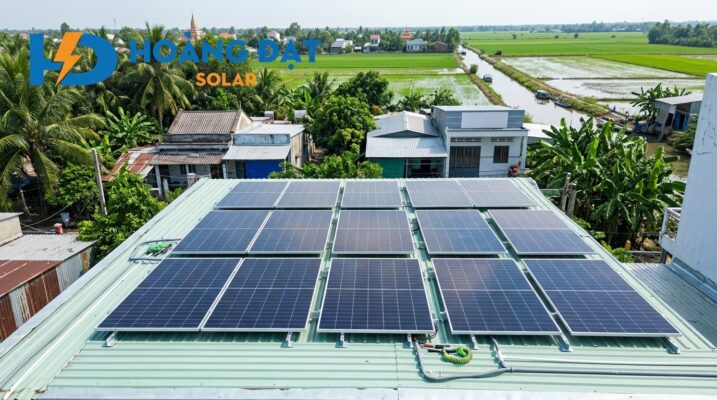 Lắp Điện Mặt Trời Sử Dụng Pin Jinko 615W